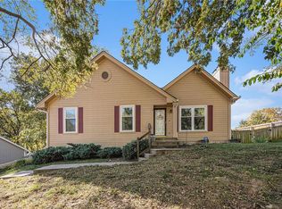 3542 NE Rock Creek Dr, Kansas City, MO 64116
