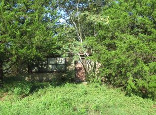 286 S 10th St, Lyons, GA 30436