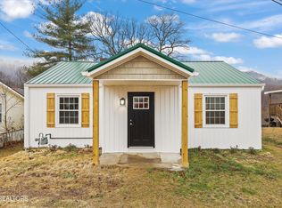 519 Duncan Ave, Rocky Top, TN 37769