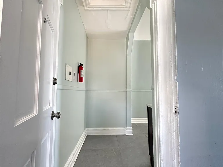 903 Hunterdon St #2 — Photo 4