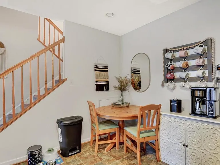 2133 Bristol Dr #3 — Photo 6