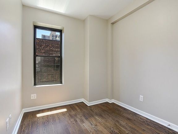 4th image of 314 E 78th St APT 17