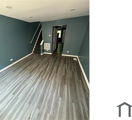 2 bed, 928 sqft, $1,550 — Photo 1