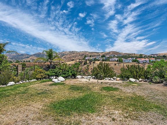 3rd image of 11884 Mariposa Bay Ln