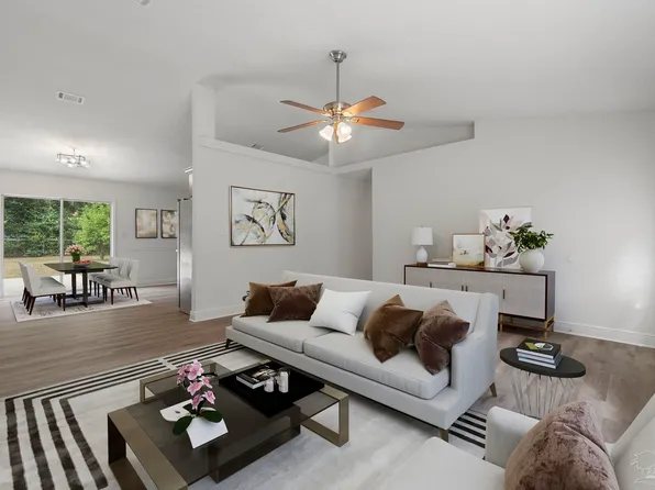 6583 Stanley Cir, Milton, FL 32570