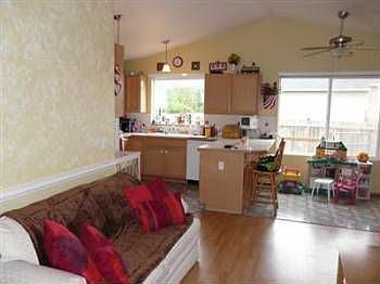 4th image of 15508 253rd Ave E