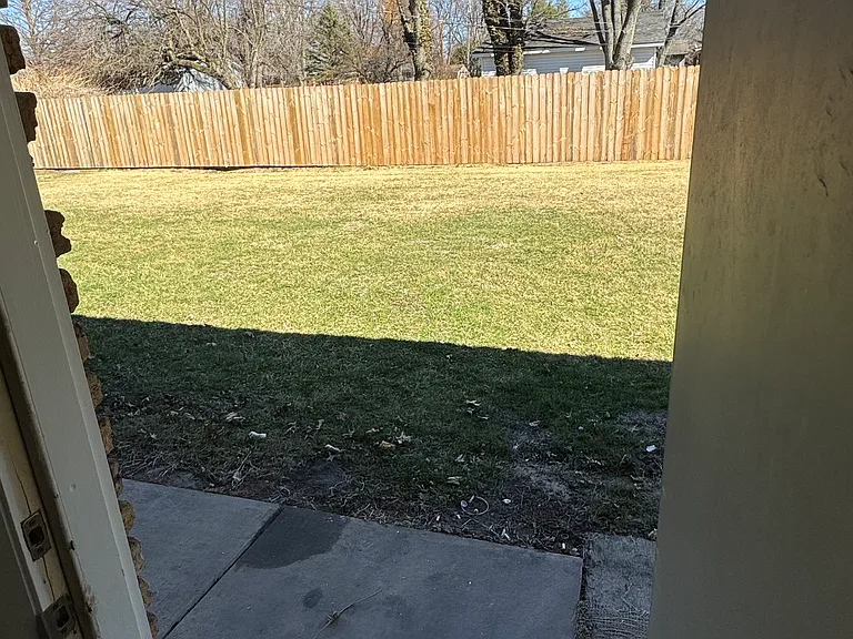 200 Begonia St NE #1 — Photo 9