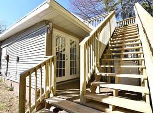 42 Spring Brook Rd, Waterbury, CT 06706