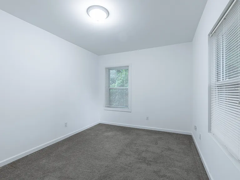 204 Walnut St — Photo 33