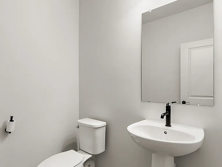 2436 Parkshore Dr — Photo 39