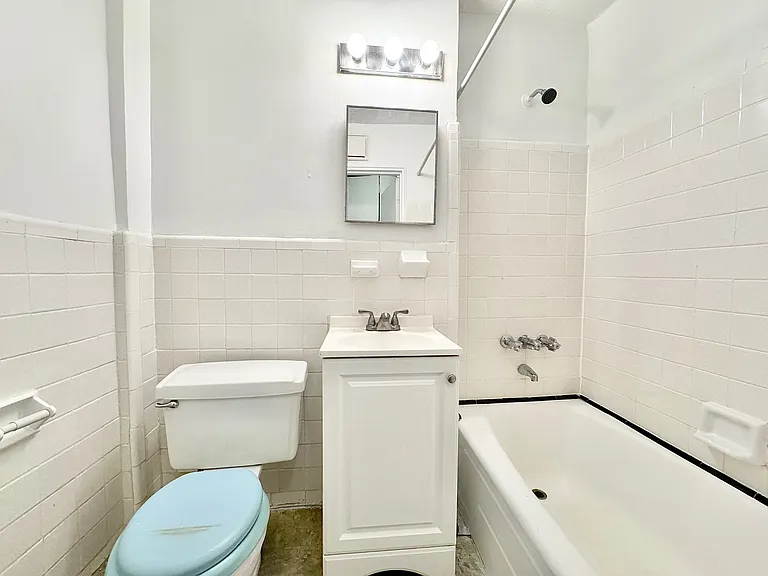 142-27 Barclay Ave #5E — Photo 10