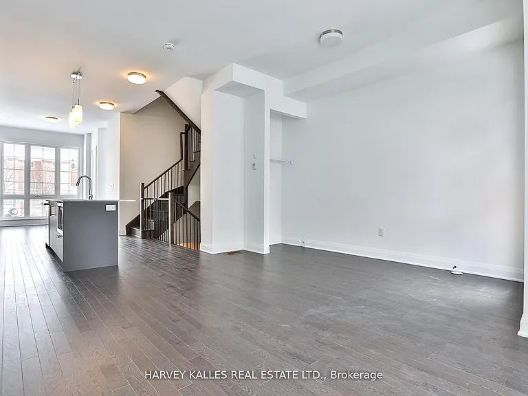 204 Atkinson Ave — Photo 11