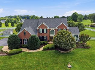 3082 Ballesteras Ct, Mount Airy, MD 21771