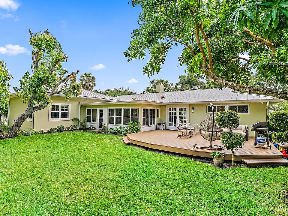 16 S Via Lucindia, Sewalls Point, FL 34996 Zillow