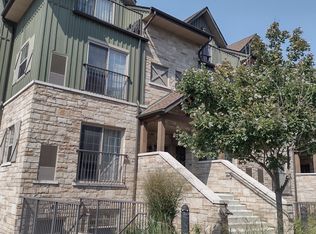 112 Union St E #B202, Waterloo, ON N2J0E4