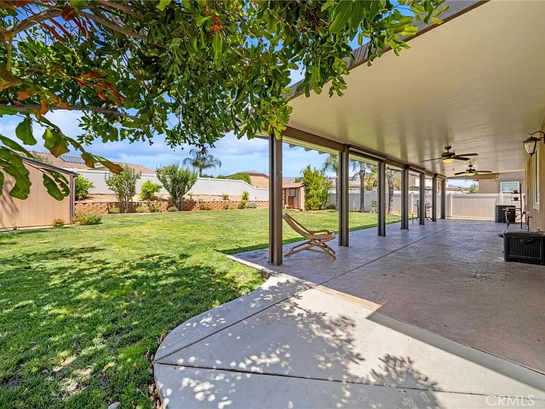 1420 Yarrow Ln — Photo 43
