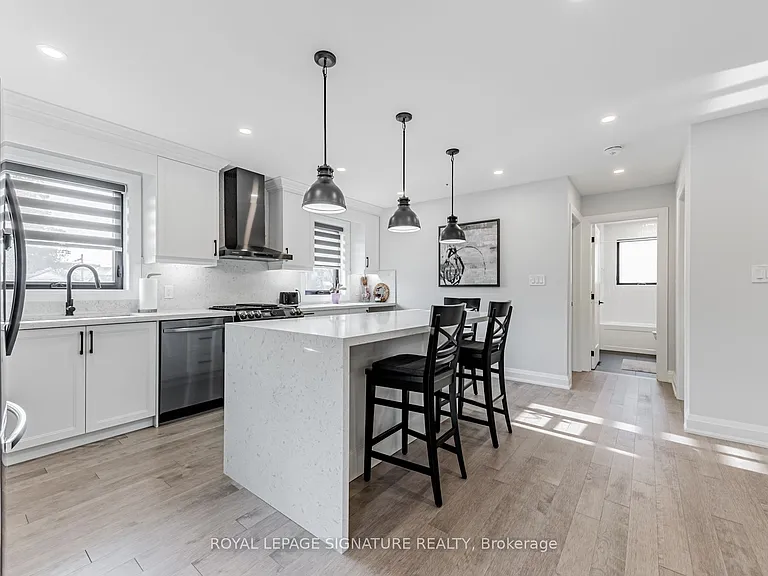 16 Boem Ave — Photo 14