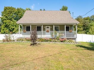 131 New Ludlow Rd, Granby, MA 01033