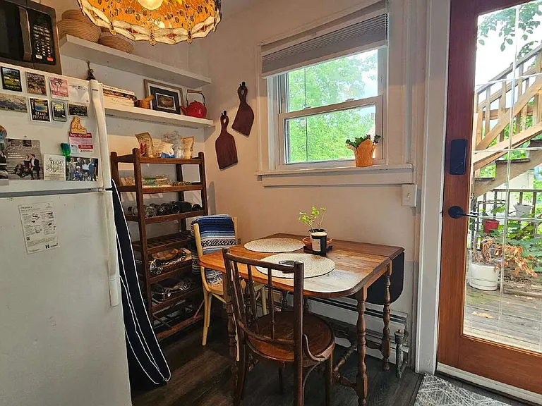 1901 Laurel Ave W #2 — Photo 3
