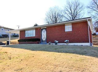 251 Edgewood Rd, Cape Girardeau, MO 63703