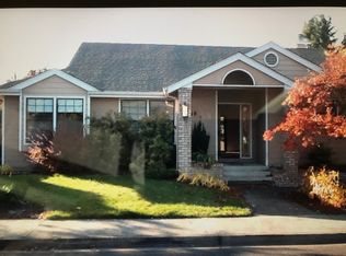 3218 Kentwood Dr, Eugene, OR 97401