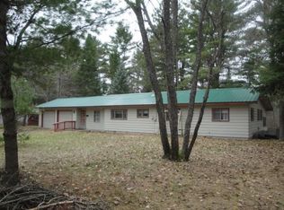 10022 N Gillow Rd SE, Fife Lake, MI 49633