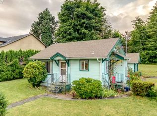 18970 Abernethy Ln, Gladstone, OR 97027