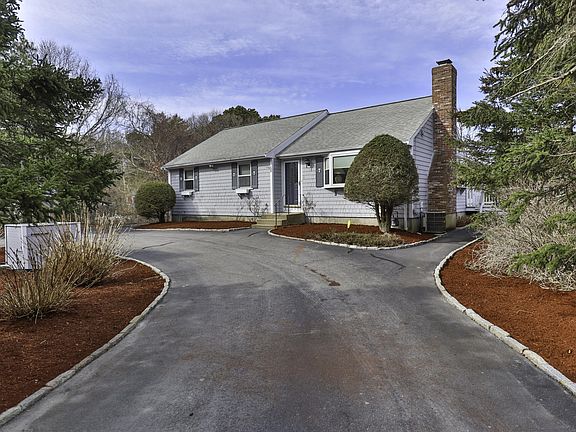 4th image of 4 Barnes Lane
