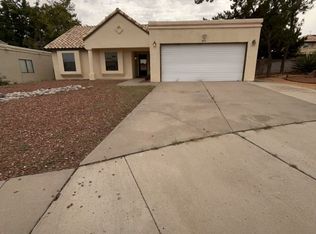 7612 Elderwood Dr NW, Albuquerque, NM 87120