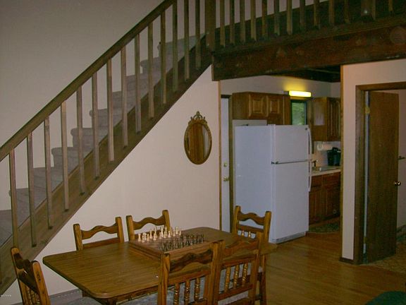 3rd image of 4285 Chestnuthill Dr