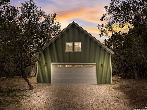 3rd image of 792 alamo beach