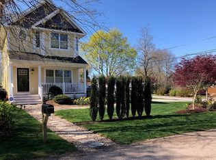 35 Stern St, Jamestown, RI 02835