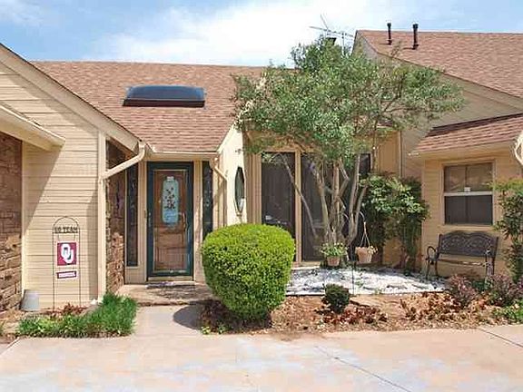 2nd image of 7309 NW Maple Dr