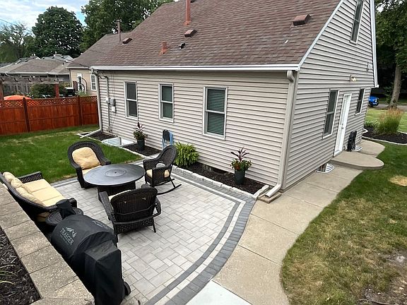 2nd image of 6031 Sheridan Ave S