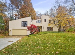 23 Woodland Gln, Park Forest, IL 60466