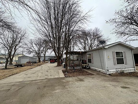 4th image of 7342 Twin Lakes Rd