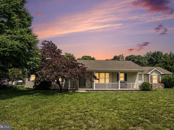 5 Fisher Ter, Willow Street, PA 17584