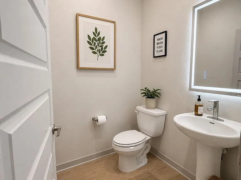 10924 Meris Ln — Photo 17