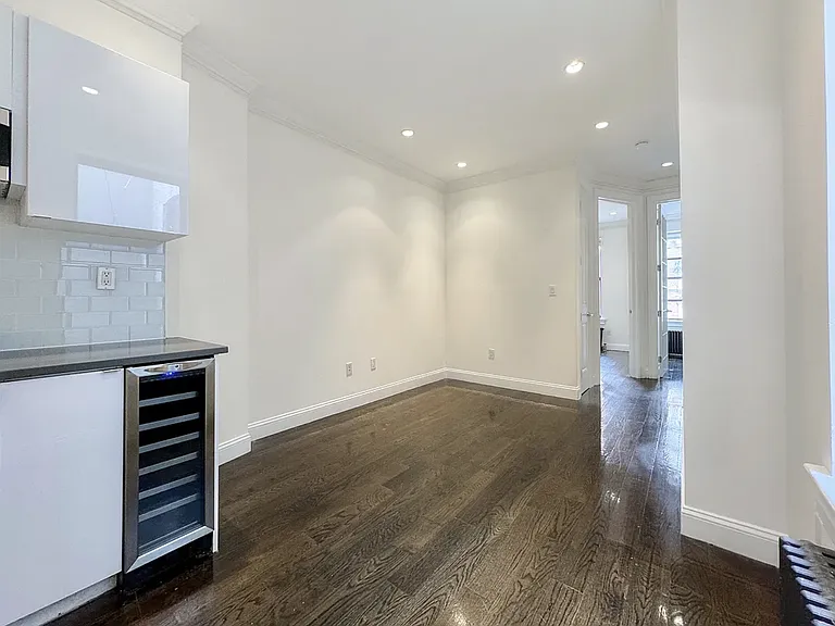 50 E 3rd St #3B — Photo 3