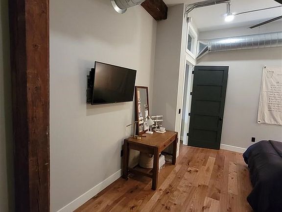 2nd image of 801 O St Unit 340