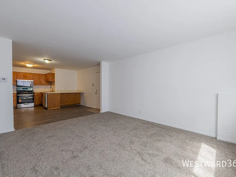 915 Spiros Ct #101 — Photo 4