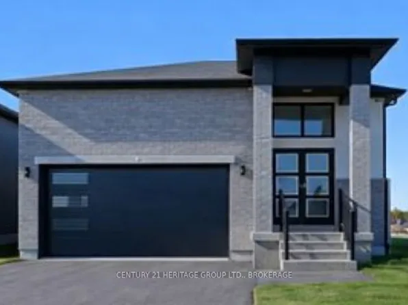 55 Creighton Dr, Loyalist, ON K0H 2H0