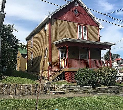 2nd image of 219 Elm St