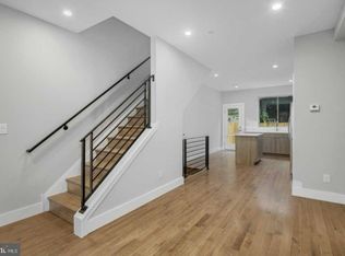 2209 Cross St, Philadelphia, PA 19146