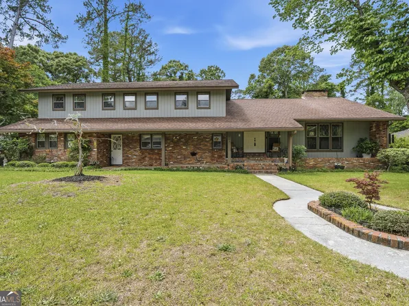 105 Fox Glen Dr, Warner Robins, GA 31088
