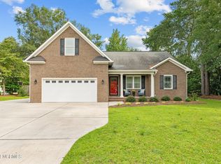 4716 Edgewood Dr, Trent Woods, NC 28562