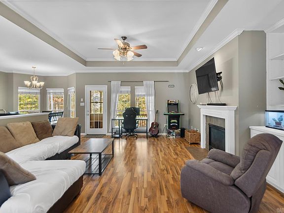 5th image of 1318 Stamford Dr