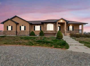 777 E Woodleaf Dr, Pueblo West, CO 81007