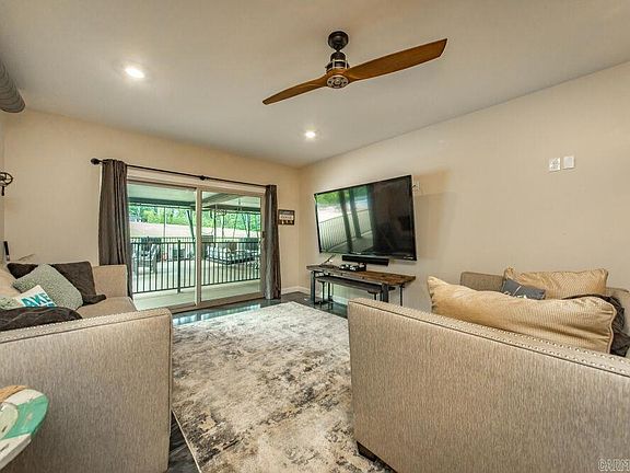 5th image of 7910 Edgemont Rd Suite 101