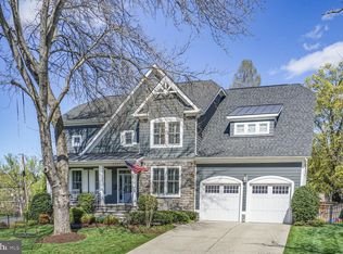 1711 Linwood Pl, McLean, VA 22101